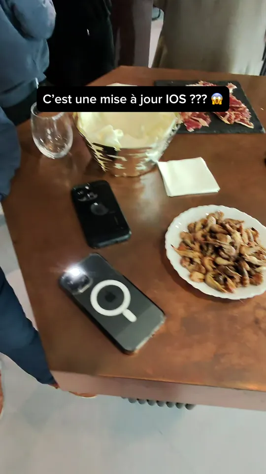 Vidéo Instagram 1 : réactions d’invités pendant une prestation d’Alexis De La Fuente