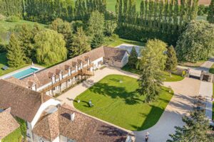 domaine-thibaudiere-mariage-salle-animation-magicien-evenementiel