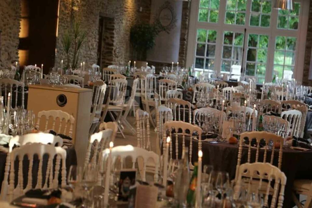 Lieux-mariage-le-mans-magicien-chateau-de-la-vaudere