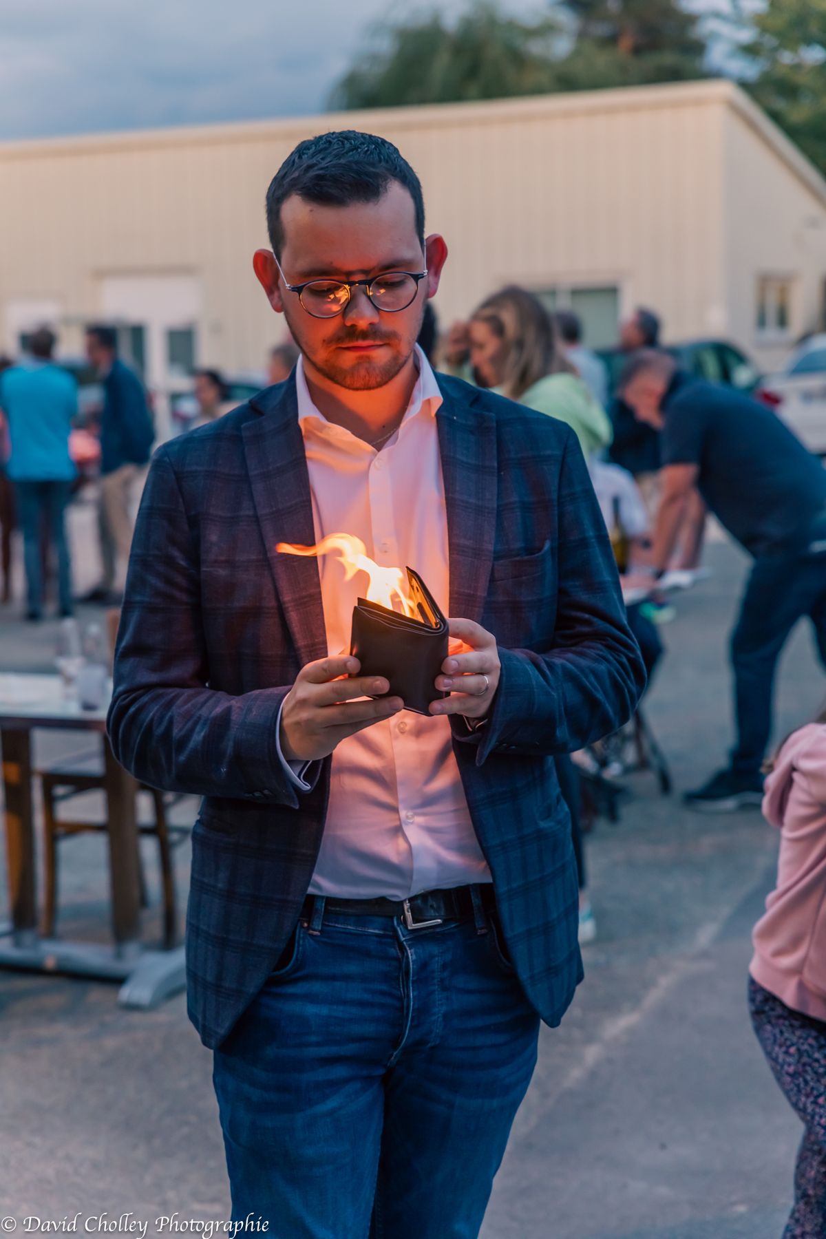Magicien enfant à Paris animant un spectacle magique pour anniversaire d’enfants 3